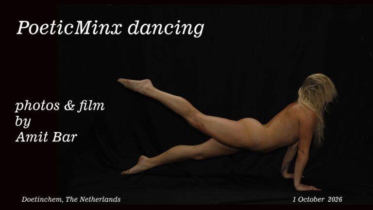 PoeticMinx dancing