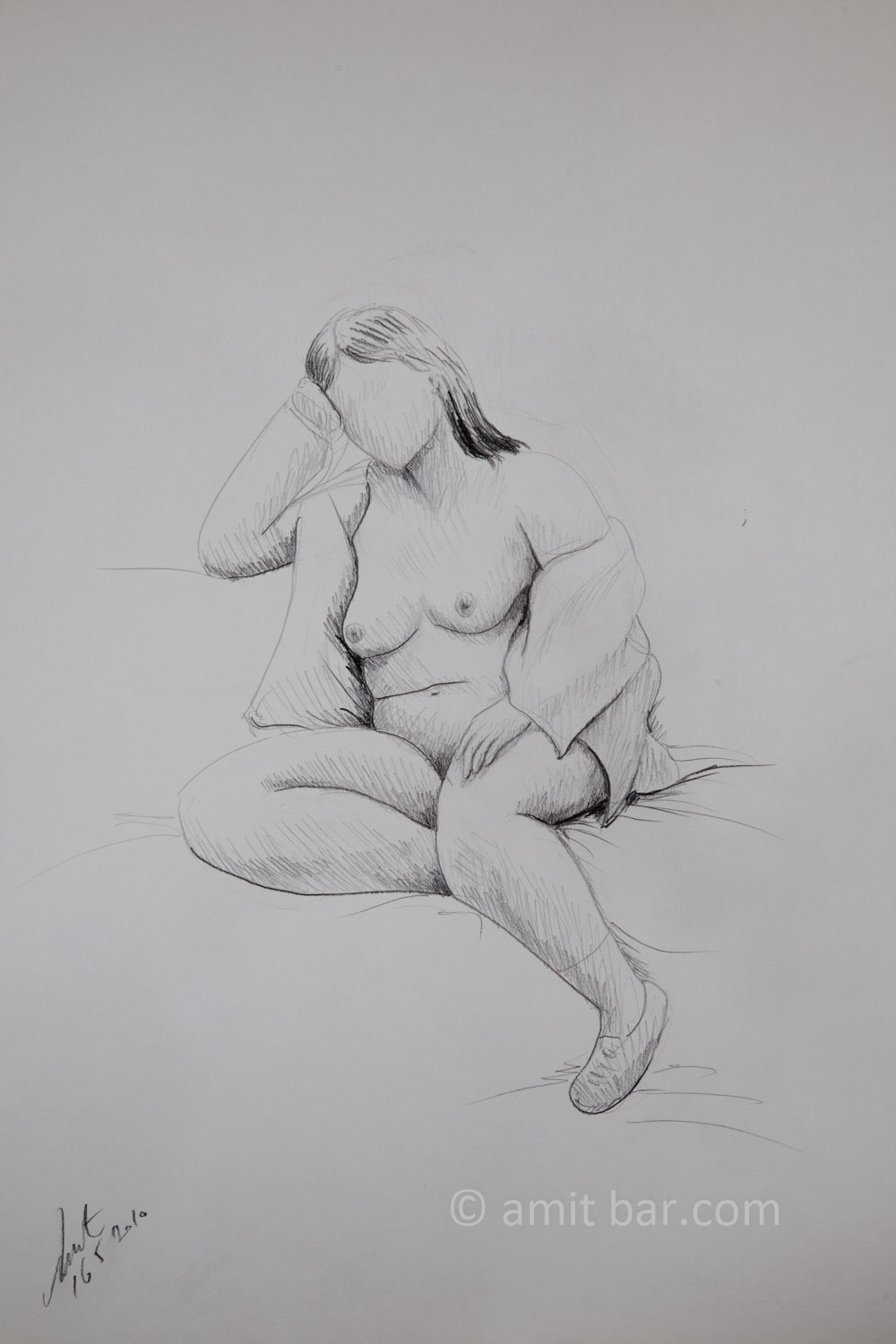 A model with shirt and shoes. Pencil