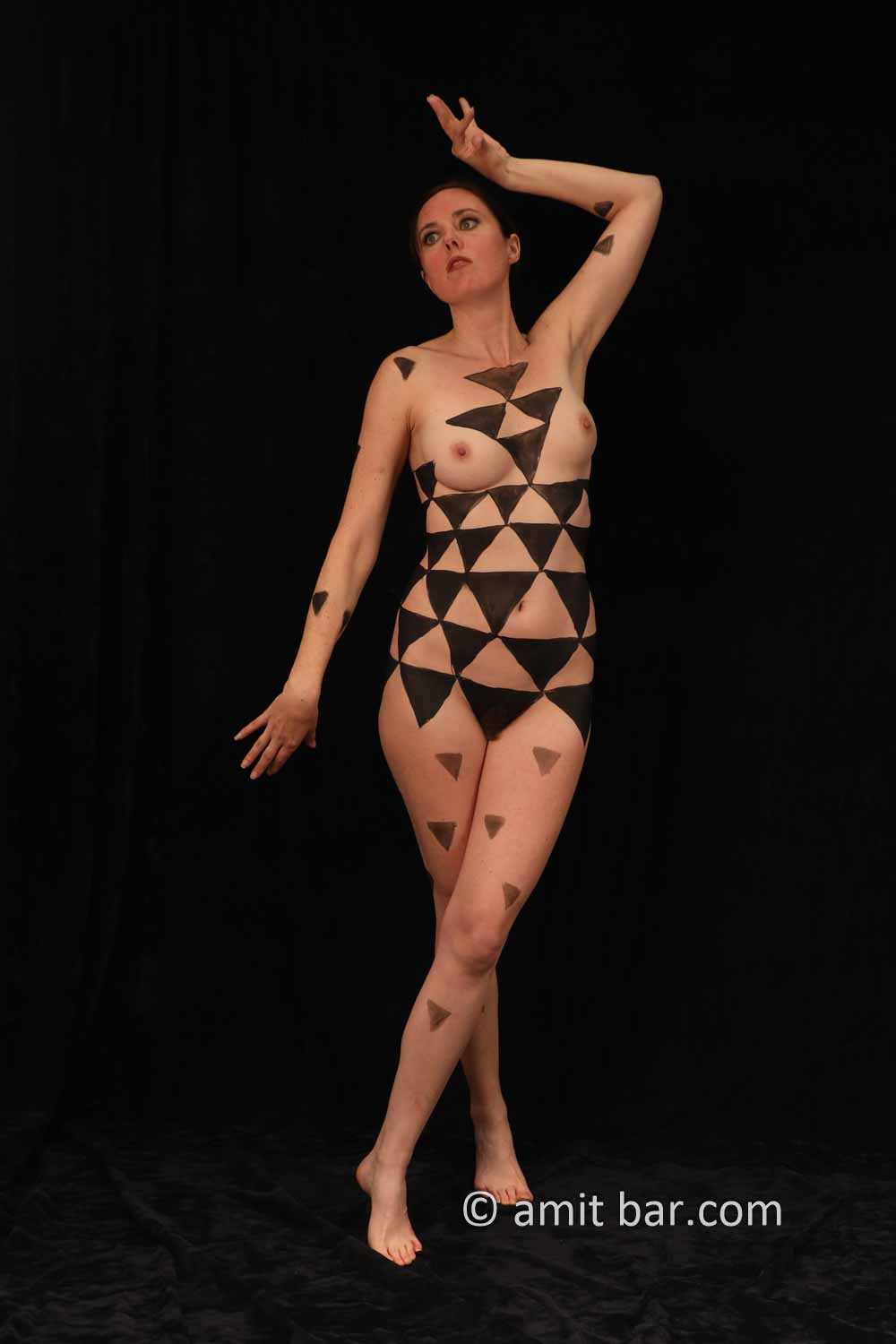 Annet's triangles I: Body-painted Annet is dancing in my studio