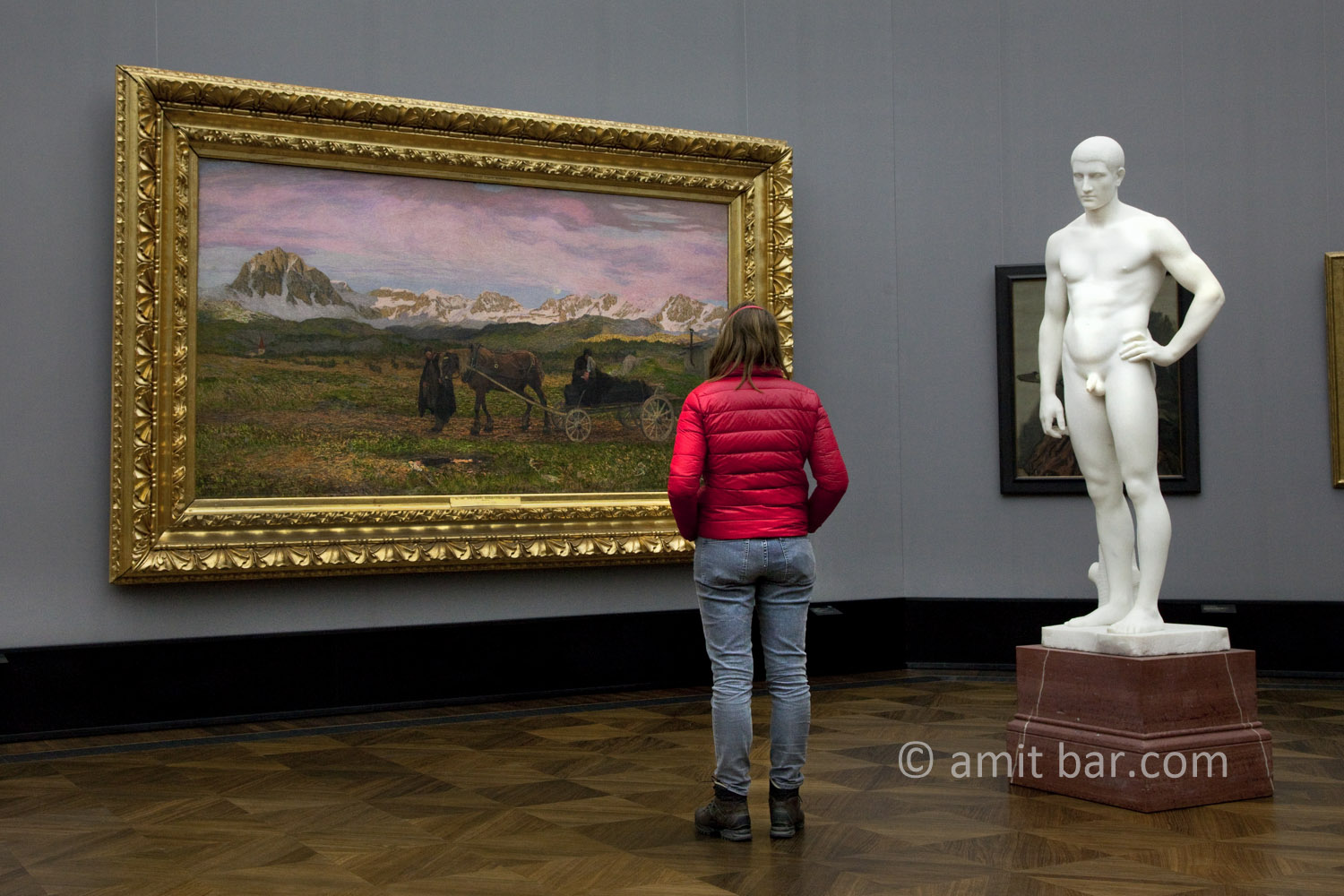 Berlin: Thinking. 
A visitor at the museum, Alte Nationalgalerie