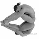 Canoe girl 1-IV: Nude canoe sporter on a mirror