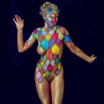 Colored blocks II: Body-painted model in colored blocks