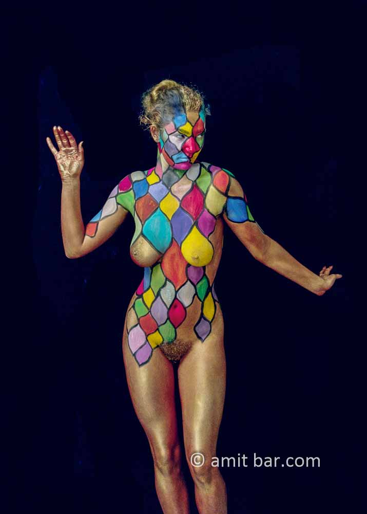 Colored blocks II: Body-painted model in colored blocks
