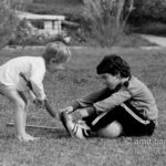 Comparing: Little boy makes from his disadvantage an advantage