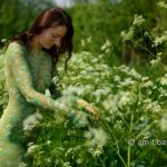 Cow parsley I: The wild plant Cow parsley inspired me to crate a body-painting on a sunny day besides my hometown.