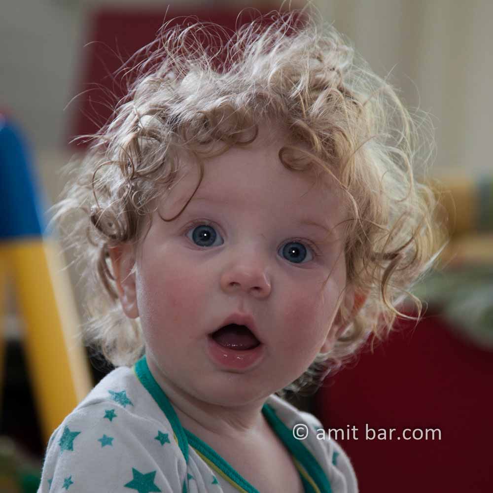 Curls II: Curly baby is astonished