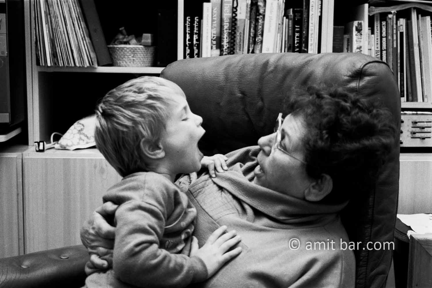 Generations II: A boy is playing with his aunt