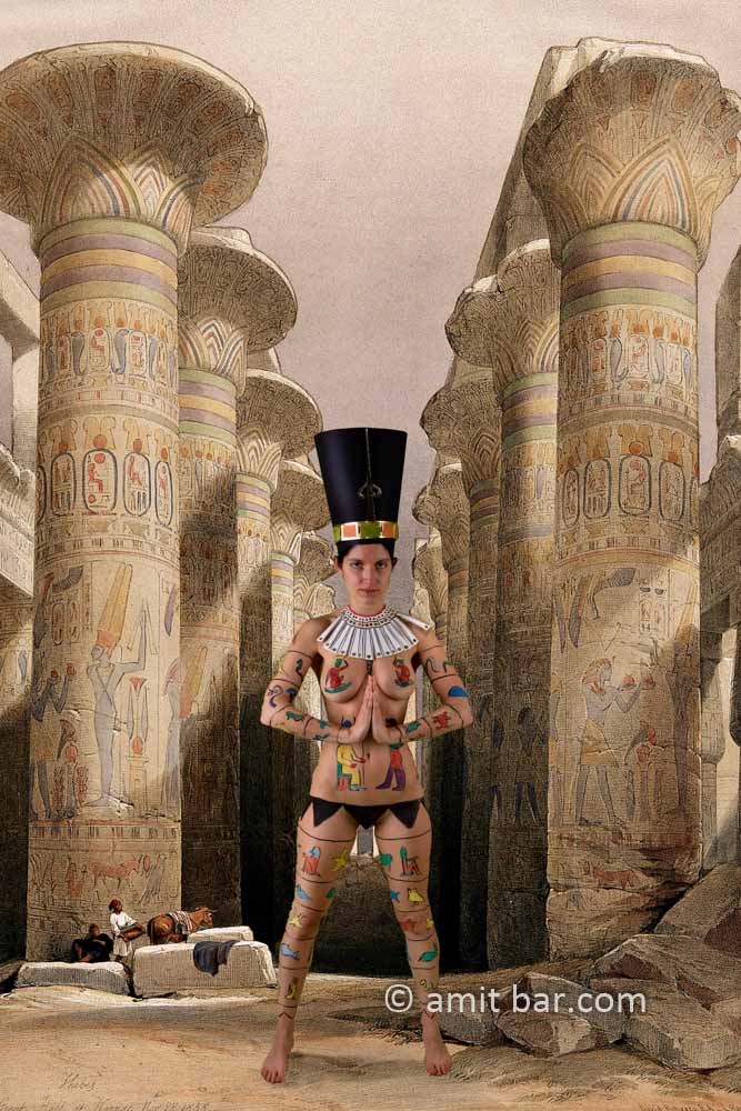 Nefertiti II: Body-painted model at the temple of Karnac, Thebes, Egypt