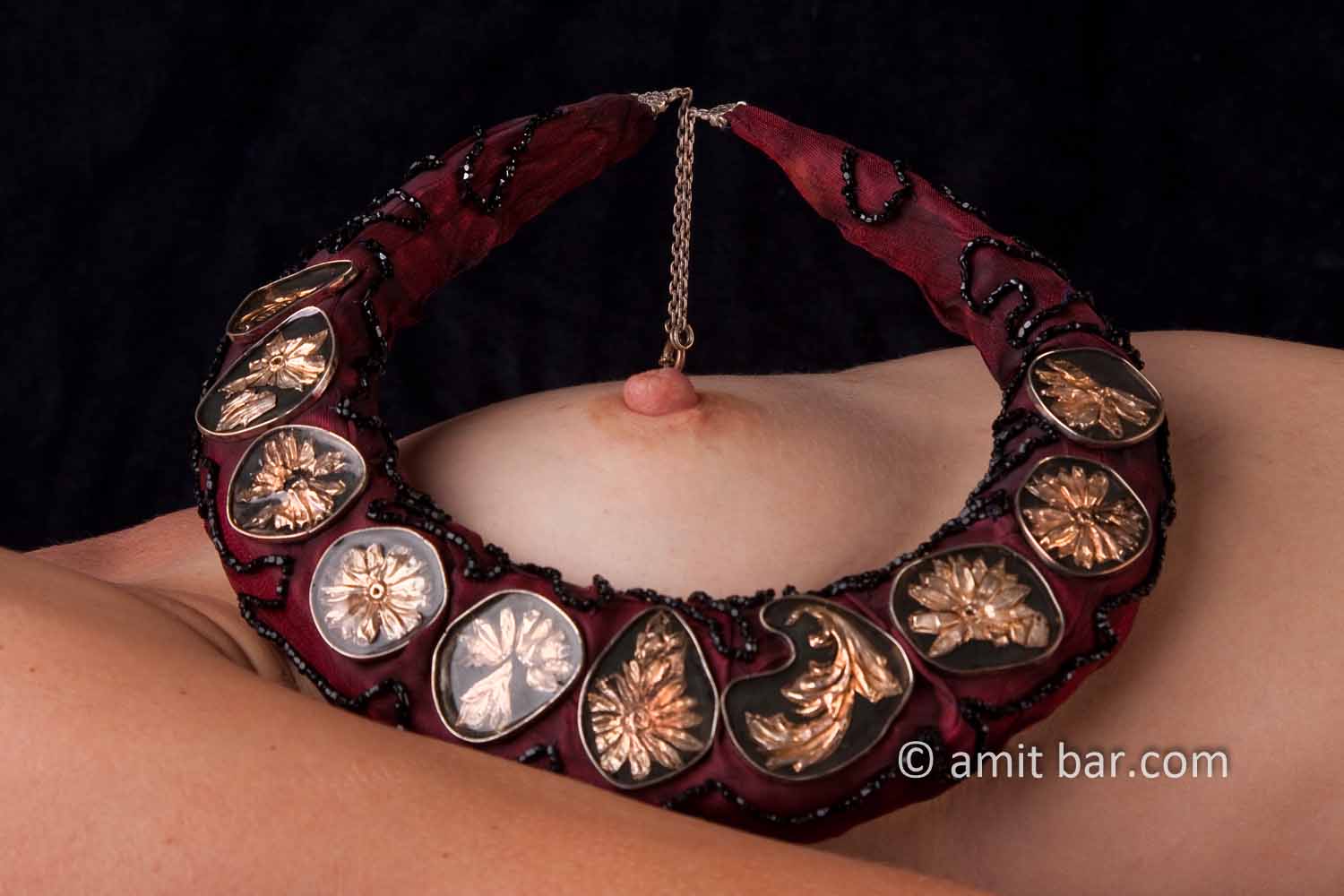 Nude jewelery II: Necklace on breast