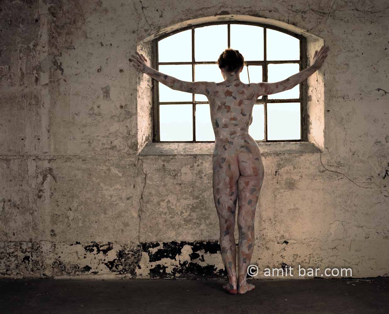 Old paint I: Body-painted model in old factory