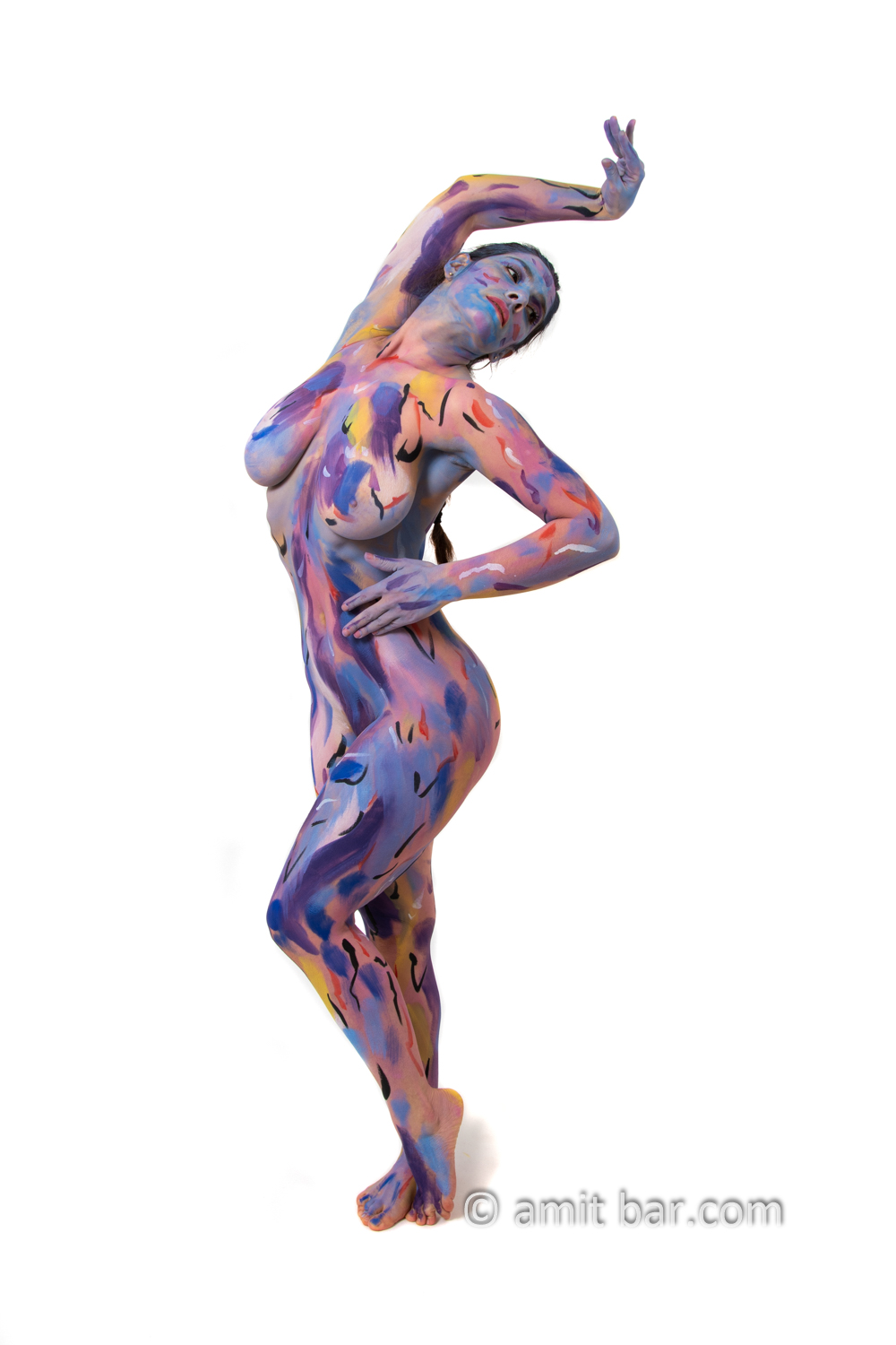 Purple Pris II: Body-painted Pris Mundar is dancing in my studio