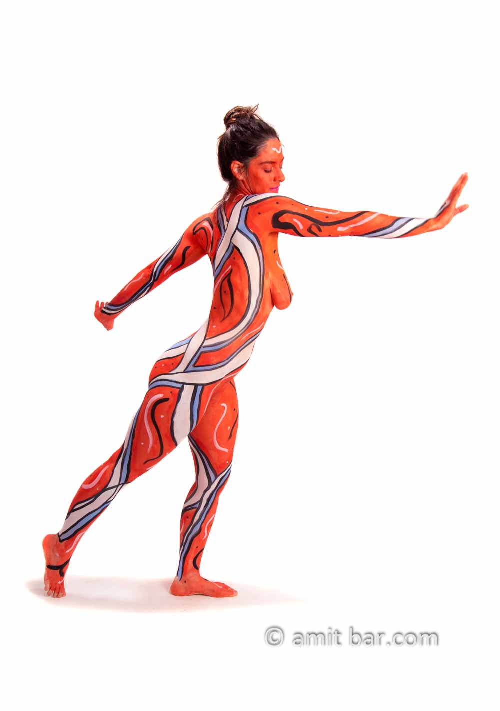 Red & Blue I: Body-painted model is dancing in red & blue design