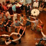 Rondo dance: Wedding feast dancers