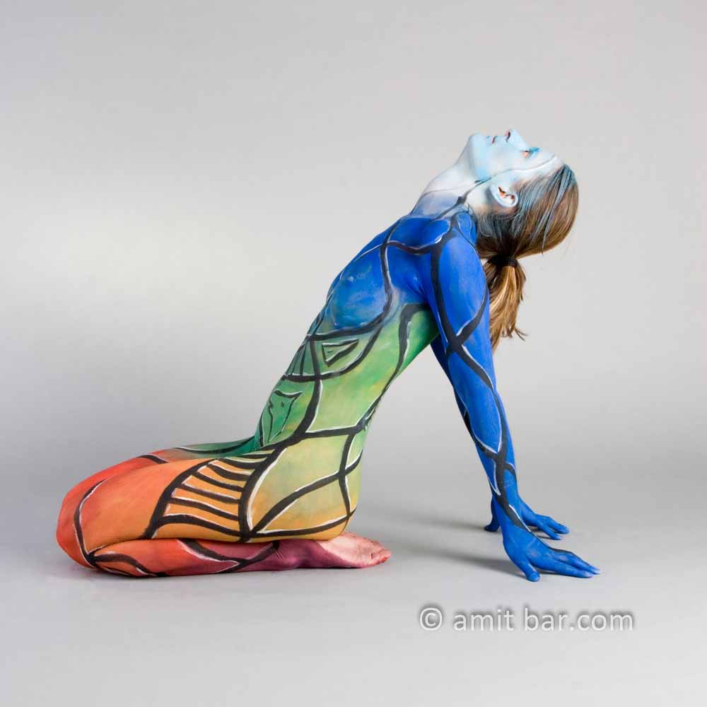 Sphinx III: Body-painted model in various colours