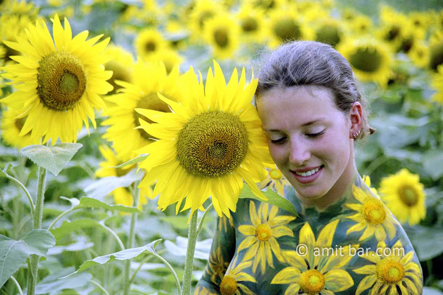 Sunflowers I: Portrait of a body-painted model in the nature at Gaillac-Toulza, Midi-Pyrénées, France