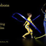 Two Ribbons video: Body-painted Serene en Lisa are dancing nicely with two ribbons and much pleasure to the tunes of Leroy Anderson.