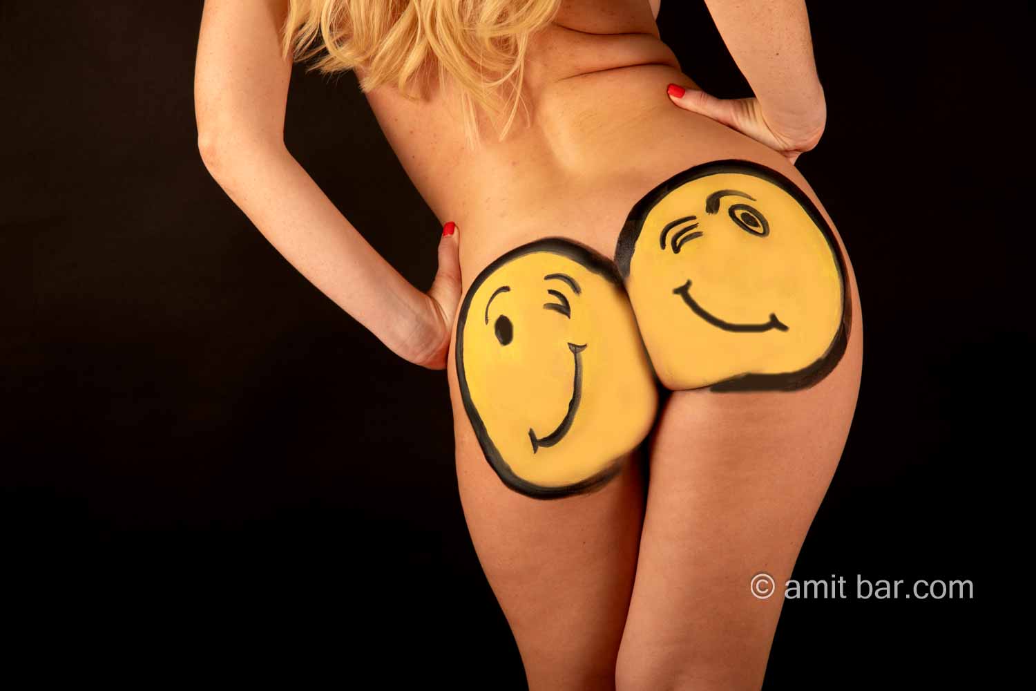Winking II: Winking dialog between the bottoms