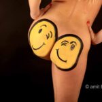 Winking III: Winking dialog between the bottoms